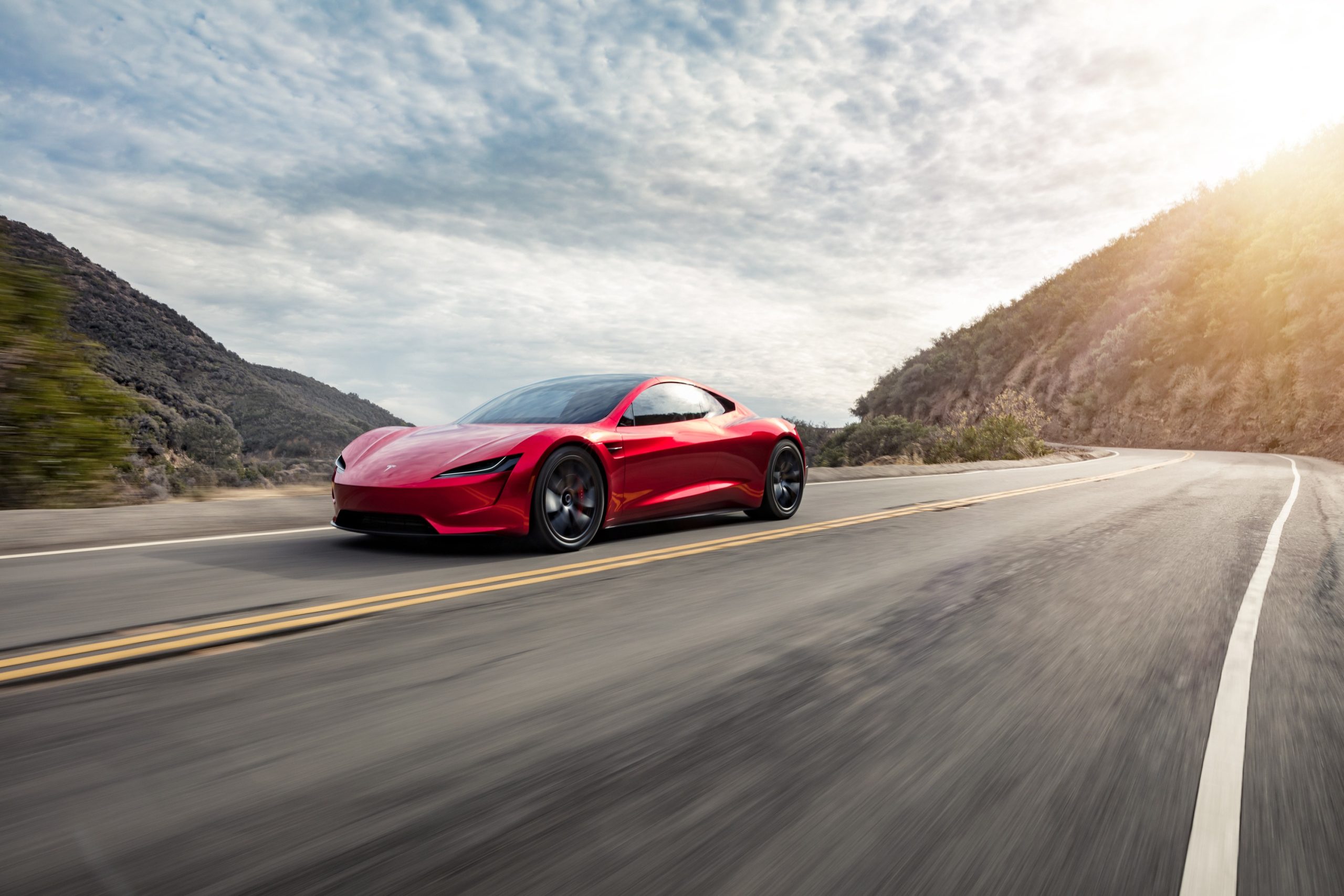 O protótipo do Tesla Roadster apresentado em novembro de 2017, numa fotografia oficial da Tesla. Não é a nova geração. Ângulo não identificado pela fonte.