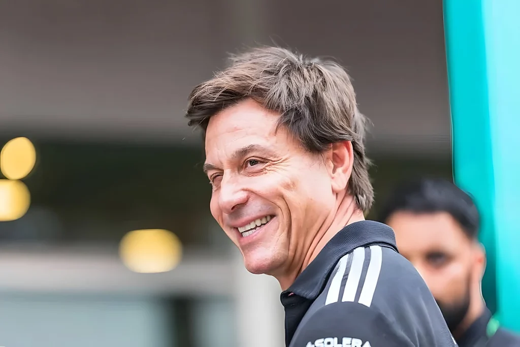 Toto Wolff já escolhe substitutos na Mercedes enquanto FIA mantém fim de temporada