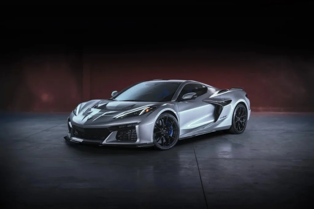 Um Corvette Z06X custaria quase tanto como o ZR1, diz Tony Roma