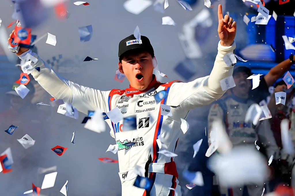 Corey Heim conquista primeira vitória na NASCAR Cup em san diego