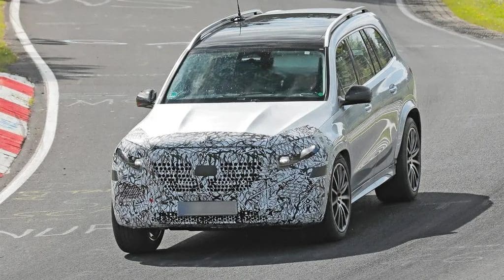 Mercedes-Benz Gears Up for a Second Facelift of the GLS: What’s Coming for the 2027 Model