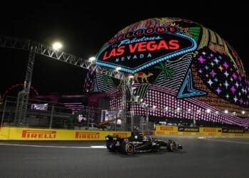 Surreal: Horas extra em Las Vegas com FP2 até às 04h00 locais