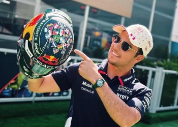 Helmut Marko emphasizes that Sergio Pérez should focus on being more consistent rather than getting faster in 2024