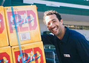 Ricciardo sticking to F1 strategy despite Red Bull F1 gossip