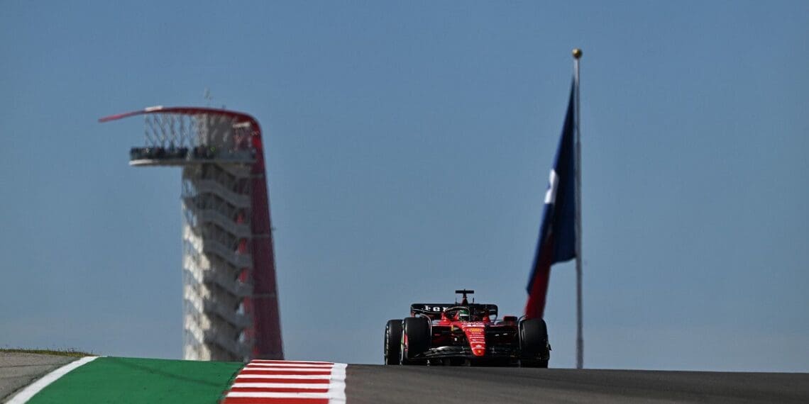Charles Leclerc na pole position do GP dos EUA após «banho de água fria» para Max Verstappen
