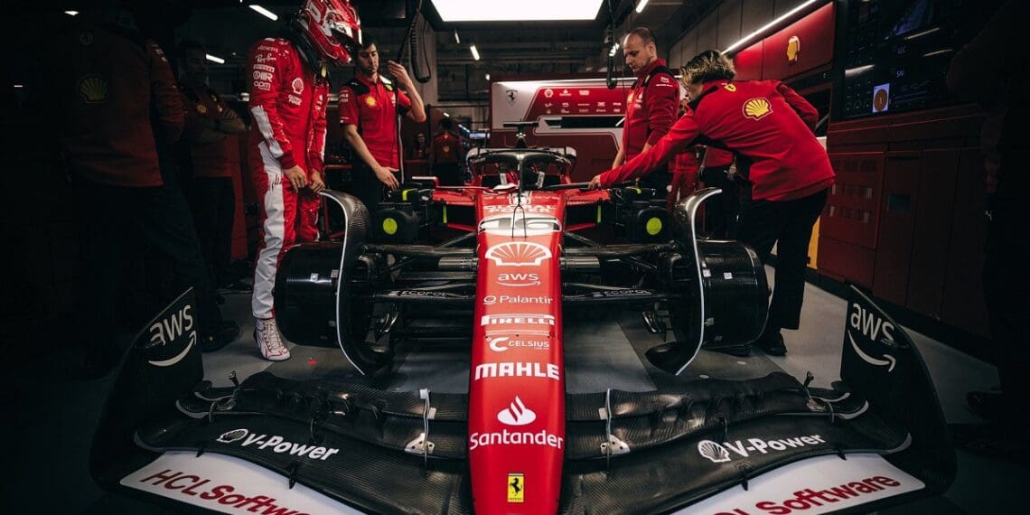 Liderança de Charles Leclerc num FP2 em Abu Dhabi com duas bandeiras vermelhas