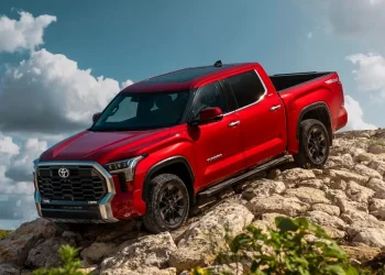 Toyota Recalls 100,000+ Tundra and Lexus LX for Engine Replacement!