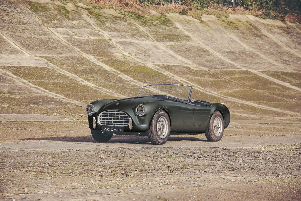 Roadster britânico AC Ace está de regresso