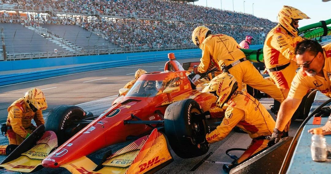 Alex Palou’s Championship Lead in Jeopardy as Kirkwood Takes Pole in Dramatic Nashville Qualifying