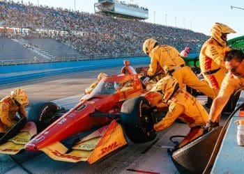 Alex Palou’s Championship Lead in Jeopardy as Kirkwood Takes Pole in Dramatic Nashville Qualifying