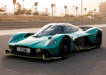 Alonso Reveals Aston Martin’s No-Discount Policy Despite Being Team Leader