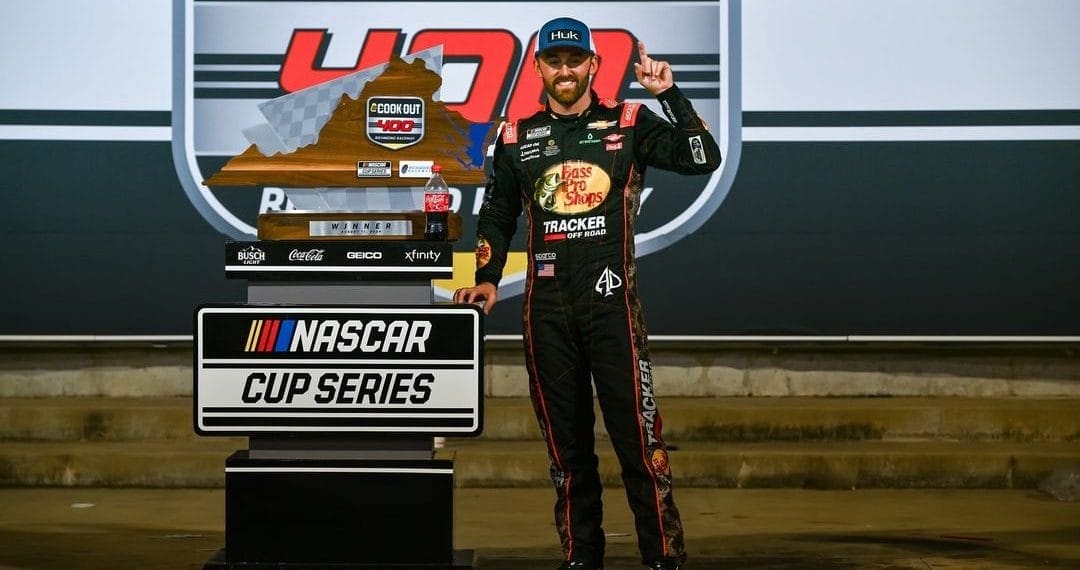 Controversy Erupts in NASCAR as Austin Dillon’s Desperate Richmond Move Sparks Debate on Racing Etiquette