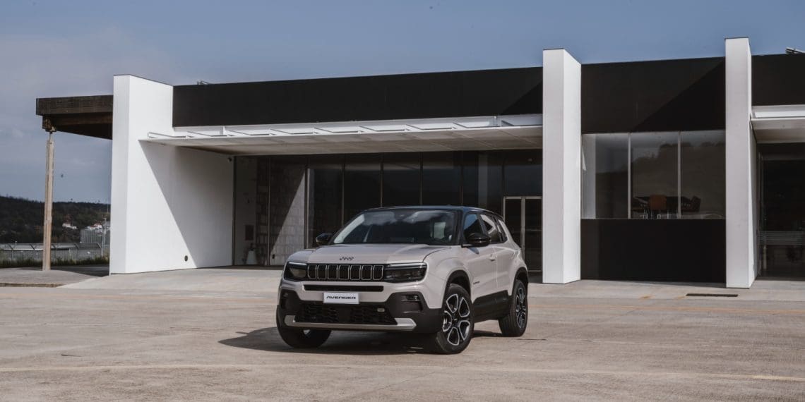 Jeep Avenger e-Hybrid já está disponível em Portugal a partir de €26 500
