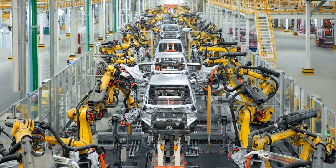 BYD confirma construção de nova fábrica na Hungria para produção de veículos elétricos