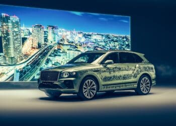 Bentayga Belonging: pintado à mão e com 29 monumentos de todo o mundo