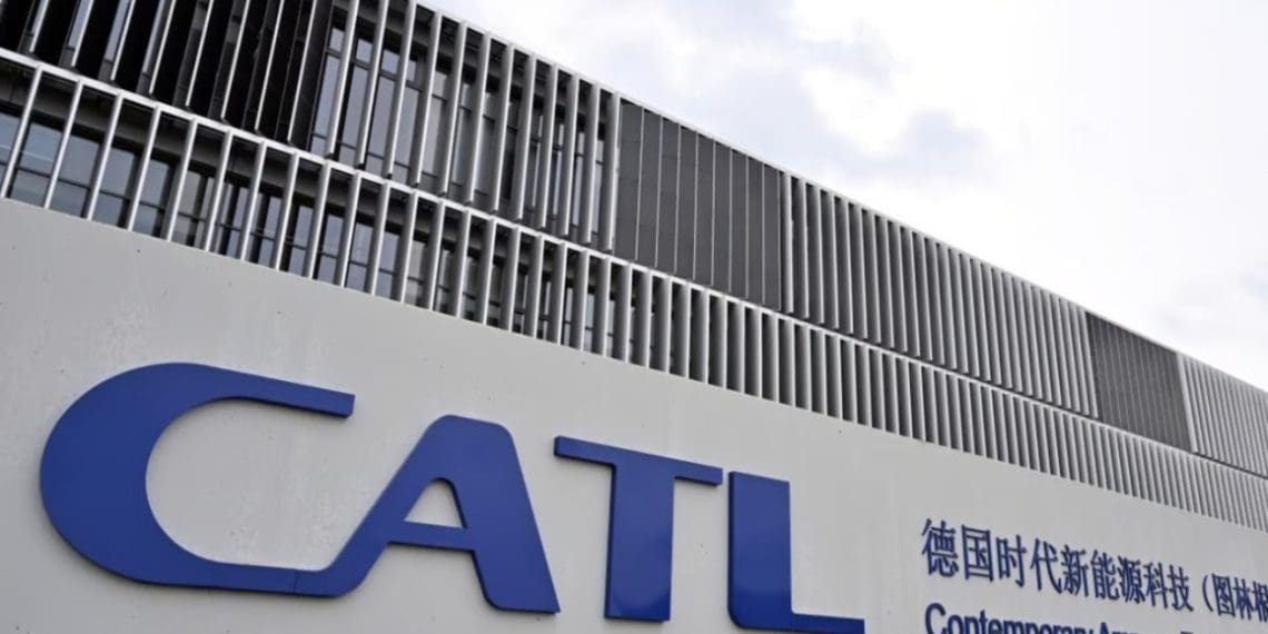 CATL anuncia bateria com garantia de 15 anos ou 1,5 milhões de km