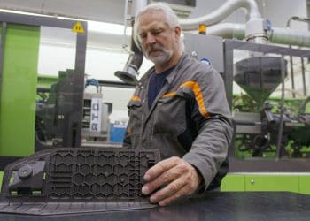 Ford está a usar folhas de oliveira para fazer peças de automóvel