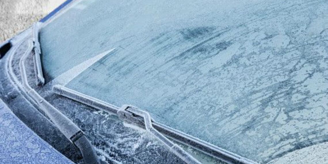 Para-brisas congelado? GNR dá receita infalível