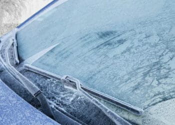 Para-brisas congelado? GNR dá receita infalível