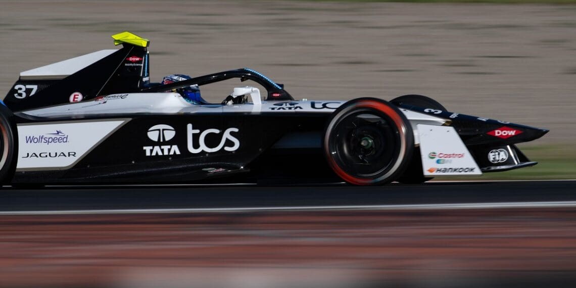 Nick Cassidy liderou último dia dos testes de Fórmula E em Valência; António Félix da Costa em 16.º