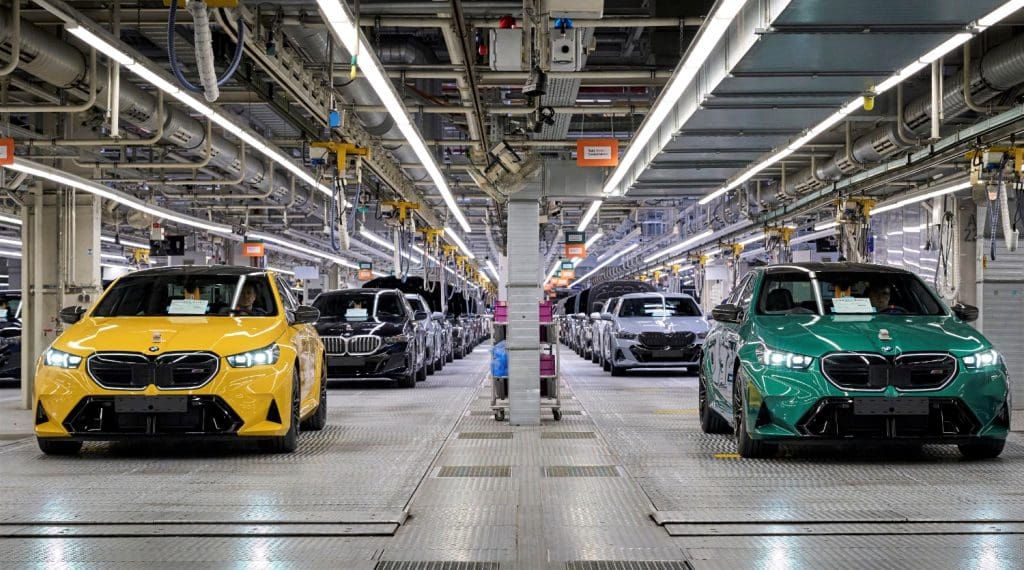 Exportações de automóveis da UE para os EUA recuaram em 2024