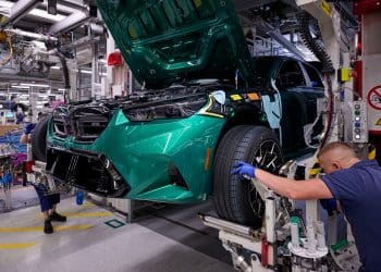 Nova geração do BMW M5 já entrou em produção