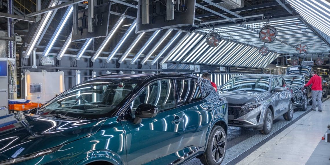 Quarta geração do Qashqai já entrou em produção e chega no verão