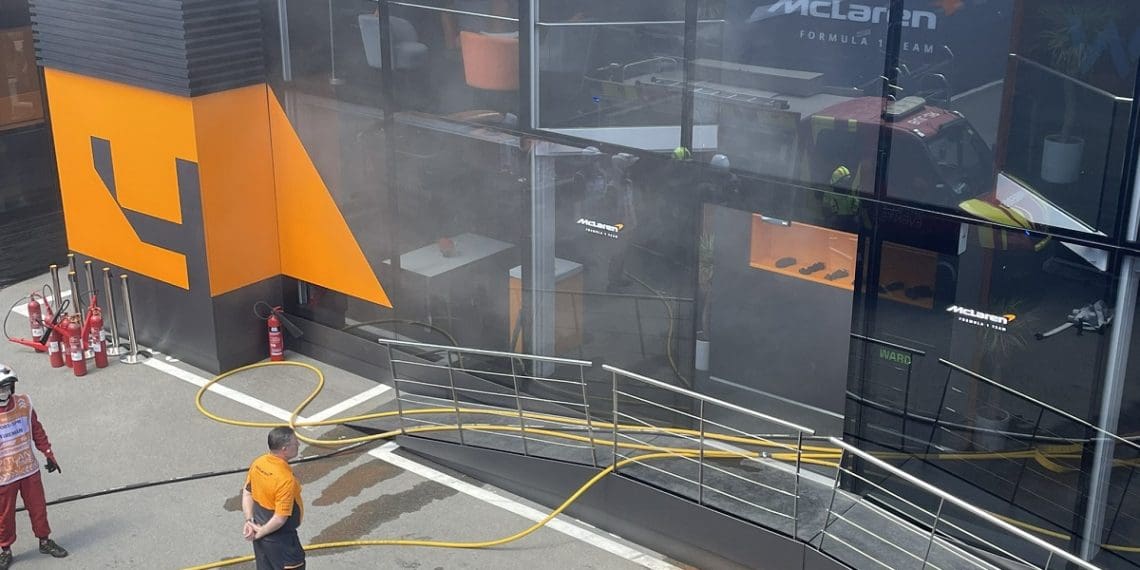 Incêndio na box da McLaren assusta o paddock no GP de Espanha; dois bombeiros assistidos