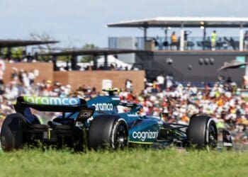 Aston Martin defende caixa de velocidades padronizada na F1
