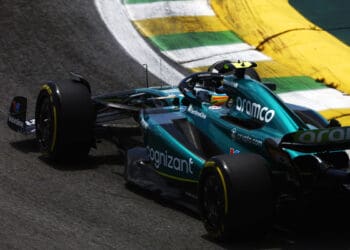 Do sonho de sexta-feira às dificuldades de sábado, Fernando Alonso 11.º na Sprint do GP de São Paulo
