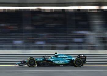 Fernando Alonso: ‘Tentaremos fazer tudo para acabar a época de forma positiva; tudo pode acontecer’