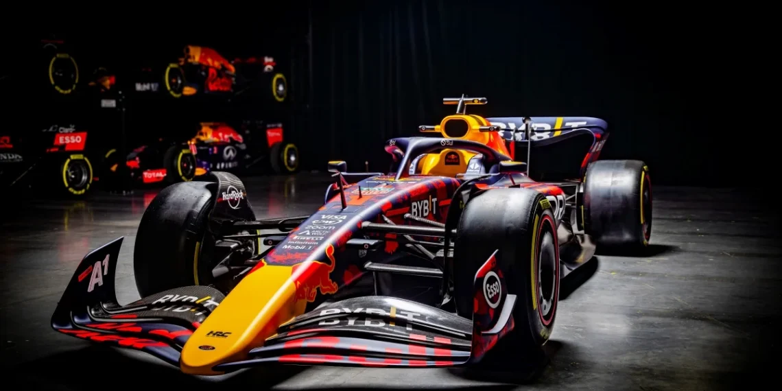 Red Bull unveils fan-created ‚Stallion Red‘ livery for F1 British Grand Prix.