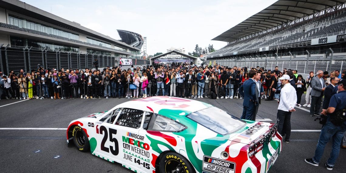 NASCAR Breaks Boundaries with First Points-Paying International Race Since 1958