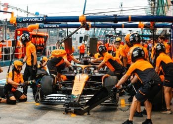 Lando Norris sets track record and Dominates Singapore GP FP3 in Thrilling Showdown as Rivals Struggle to Keep Up
