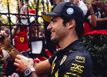 Carlos Sainz Pays Tribute to Tennis Icon Rafael Nadal Following Retirement Announcement