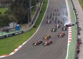 Early Chaos at Mexico GP: Tsunoda and Albon Crash Out at Turn 1