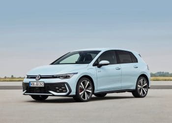 VW comemora 50 anos da entrada em produção do Golf
