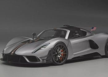 Hennessey F5-M Roadster é o superdesportivo de caixa manual mais potente do mundo