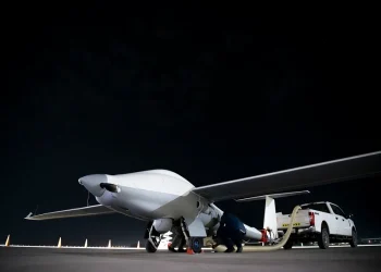 USAF Turns Glider into Secretive Flying Spy Truck!