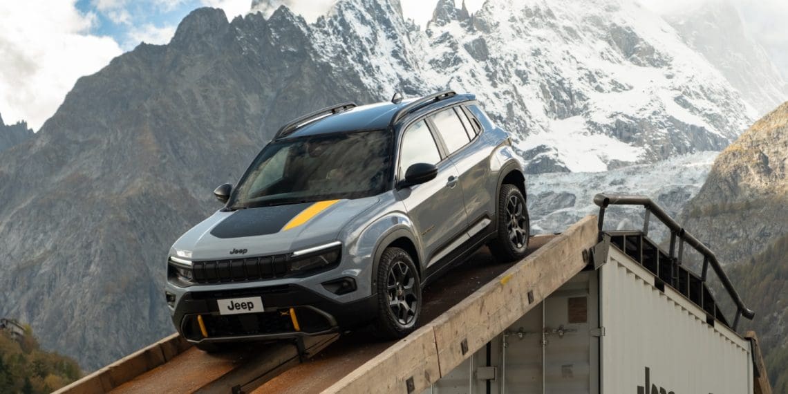 Jeep Avenger 4xe já pode ser encomendado