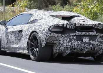 Lamborghini Temerario Supercar Scooped Up Close Ahead of August 16 Premiere