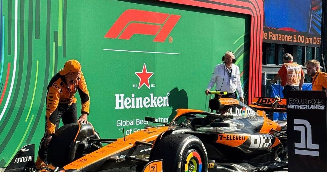 Lando Norris Refuses to Panic Amidst Title Chase, Defends McLaren’s Team Dynamics