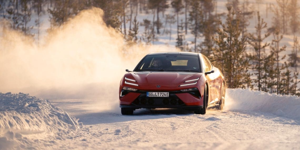 Lotus Emeya supera testes com distinção e está pronto para entrar em produção