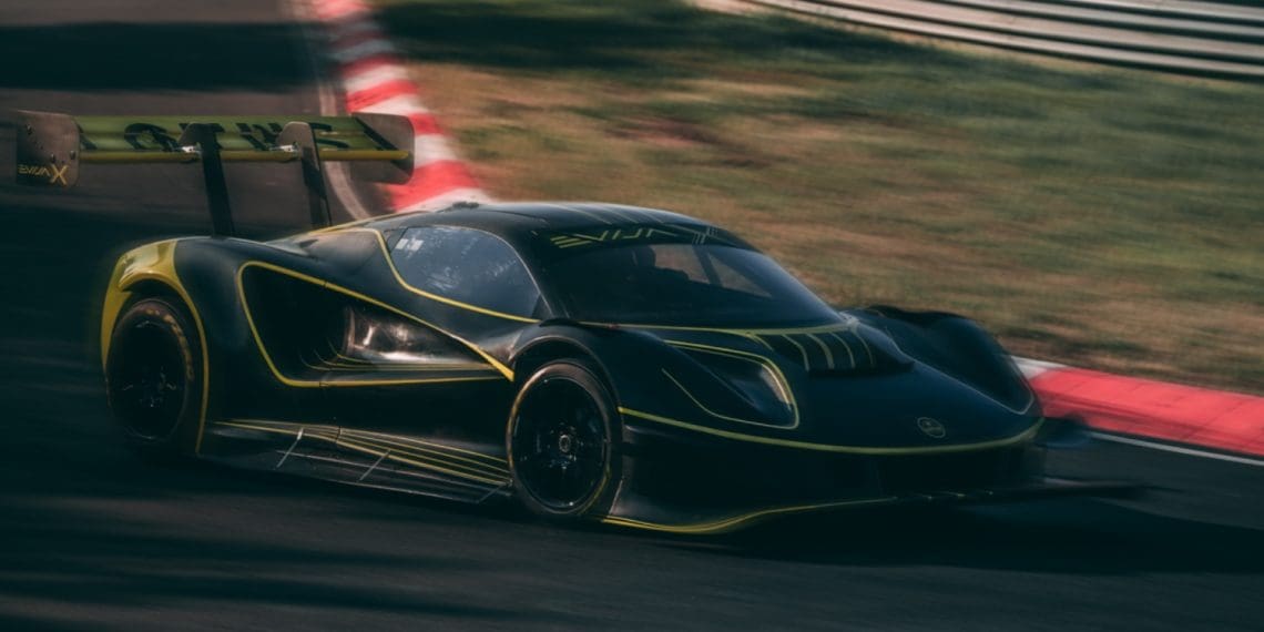 Lotus Evija X é o terceiro veículo mais rápido a percorrer a pista de Nürburgring
