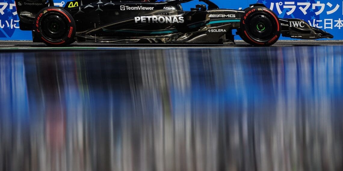 Jacques Villeneuve: ‘O Mercedes parece difícil de pilotar’