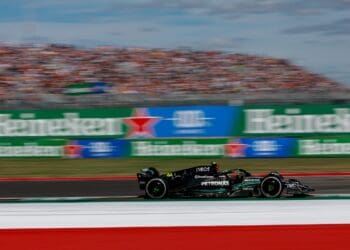 Lewis Hamilton: ‘Muitos mais carros estavam ilegais’