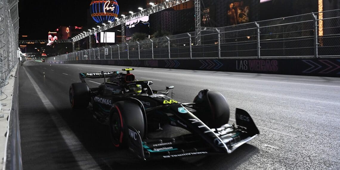 Nico Rosberg: ‘Lewis Hamilton pode lutar pelo título em 2024’