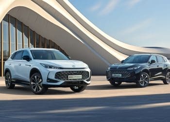 MG apresenta a nova geração do HS agora híbrido plug-in com 120 km de autonomia elétrica