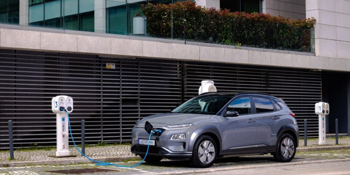 Renovado Hyundai i30 chega com mais conectividade: conheça o preço