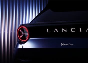 Lancia mostra a quarta imagem do novo Ypsilon